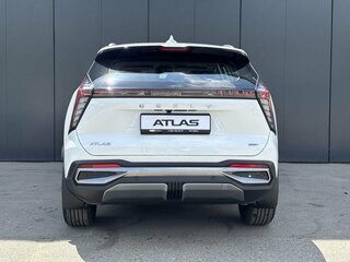 2024 Geely Atlas II, белый, 4017190 рублей, вид 5