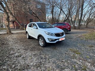 2011 Kia Sportage III, белый, 1330000 рублей, вид 2
