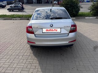 2014 Skoda Octavia III (A7), серебристый, 650000 рублей, вид 3