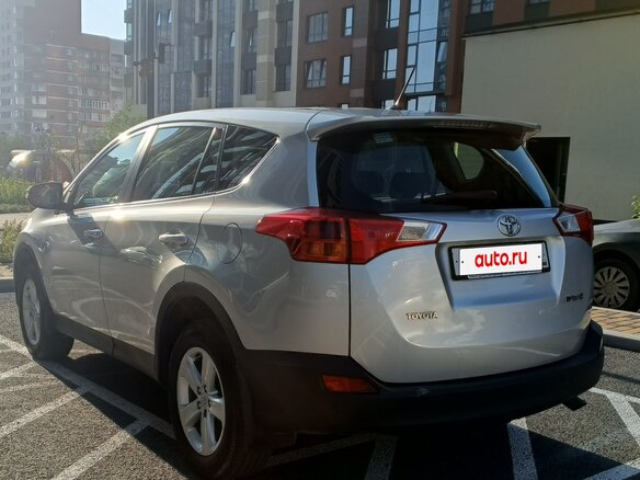 2013 Toyota RAV4 IV (XA40), серебристый, 1948000 рублей - вид 7
