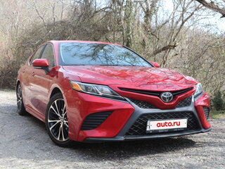 2019 Toyota Camry US Market VIII (XV70), красный, 2300000 рублей, вид 1