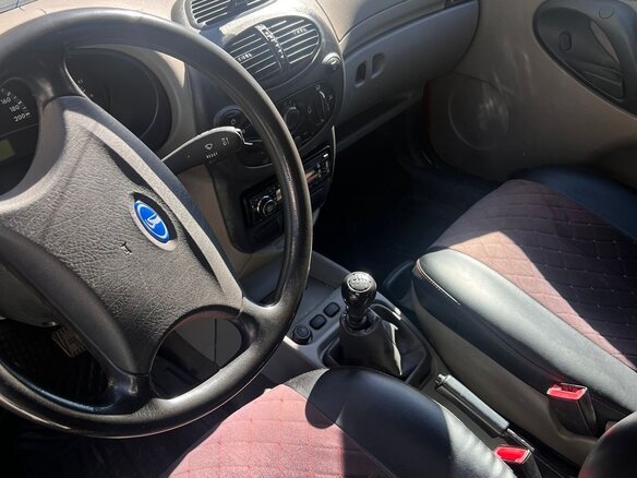 2011 Lada (ВАЗ) Kalina I, красный, 260000 рублей - вид 4