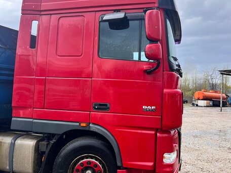 2006 DAF XF 95, белый, 2000000 рублей, вид 5