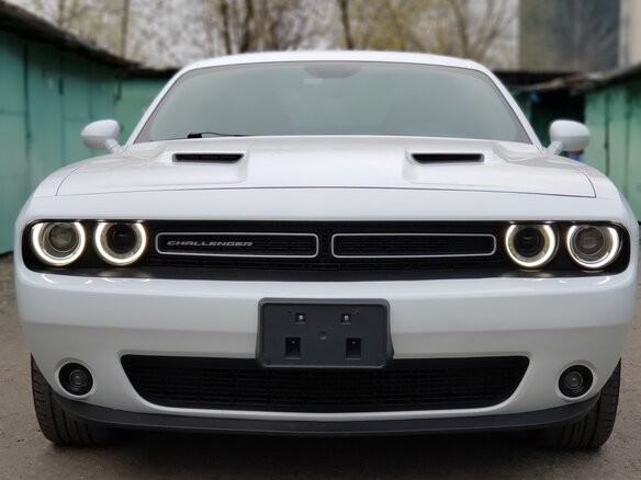 2019 Dodge Challenger III Рестайлинг 2, белый - вид 4
