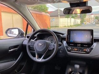 2022 Toyota Corolla XII (E210), белый, 2250000 рублей, вид 3