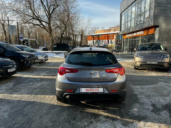 2013 Alfa Romeo Giulietta III, серый, 939000 рублей - вид 8