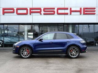 2022 Porsche Macan S I Рестайлинг 2, синий, 8500000 рублей, вид 2