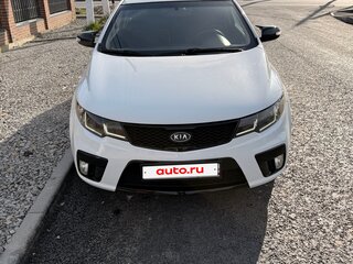 2010 Kia Cerato Koup II, белый, 980000 рублей, вид 3