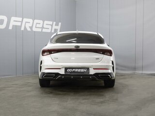2021 Kia K5 III, белый, 2090000 рублей, вид 4