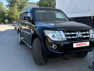 2012 Mitsubishi Pajero IV Рестайлинг 1, чёрный, 2650000 рублей, вид 1