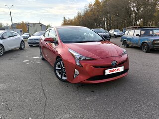 2018 Toyota Prius IV (XW50), красный, 1735000 рублей, вид 4