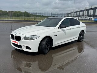 2012 BMW 5 серии 528i xDrive VI (F10/F11/F07), белый, 1850000 рублей, вид 1