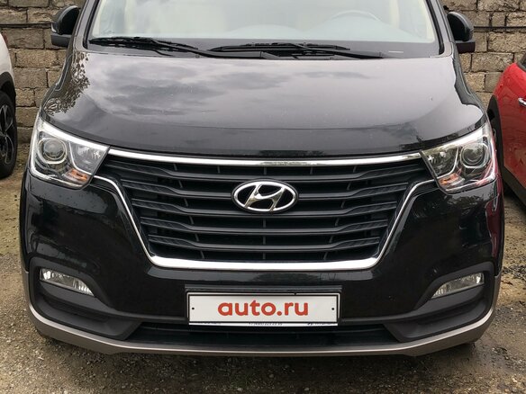 2019 Hyundai H-1 II Рестайлинг 2, чёрный, 2700000 рублей - вид 2