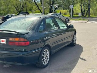 1998 Renault Laguna I, зелёный, 300000 рублей, вид 4