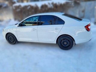 2018 Skoda Rapid I Рестайлинг, белый, 1290000 рублей, вид 3