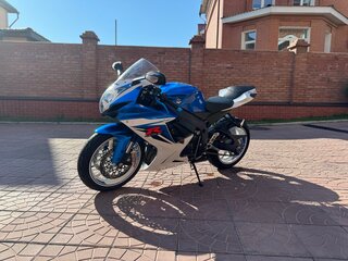 2011 Suzuki GSX-R 600, синий, 800000 рублей, вид 1