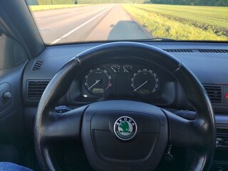 2010 Skoda Octavia I (A4) Рестайлинг, серебристый, 550000 рублей, вид 5