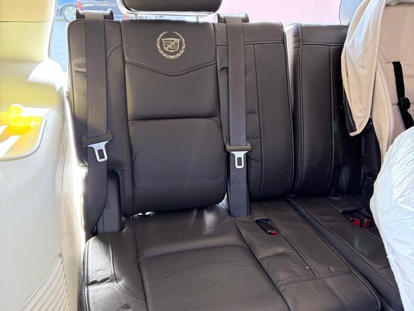 2011 Cadillac Escalade III, чёрный, 1500000 рублей - вид 8