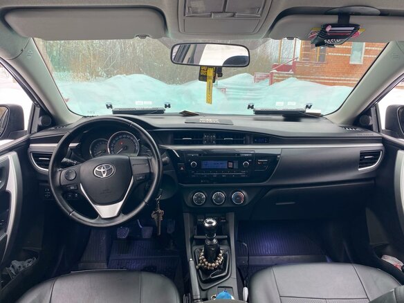 2013 Toyota Corolla XI (E160, E170, E180), чёрный - вид 6