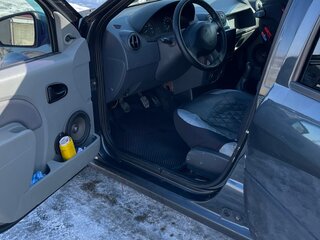 2009 Renault Logan I, серый, 380000 рублей, вид 5