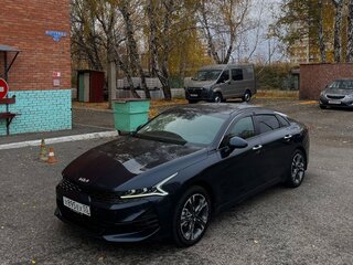 2021 Kia K5 III, синий, 2310000 рублей, вид 1