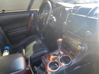 2013 Toyota Highlander II (XU40) Рестайлинг, чёрный, 2500000 рублей, вид 5