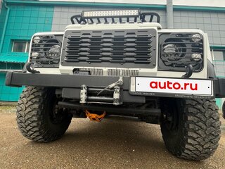 2012 Land Rover Defender 110 I Рестайлинг, белый, 4000000 рублей, вид 3