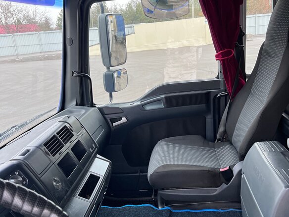 2010 MAN TGL, синий, 4750000 рублей - вид 12