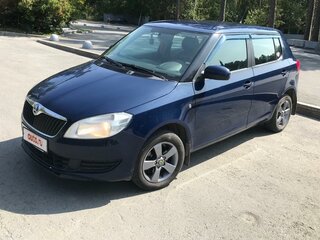 2013 Skoda Fabia II Рестайлинг, синий, 465000 рублей, вид 1