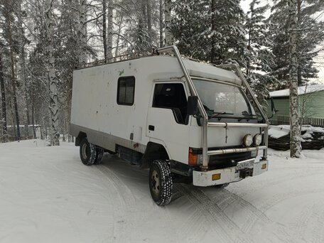 1992 Fuso (Mitsubishi) Canter, белый, 2200000 рублей, вид 3