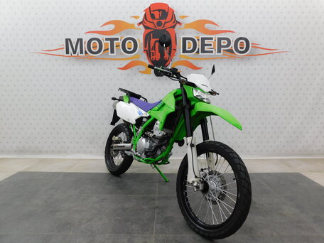 2016 Kawasaki KLX 250, зелёный, 365000 рублей, вид 5