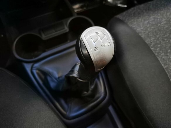 2017 Lada (ВАЗ) Granta I, белый, 421000 рублей - вид 12