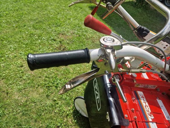 2010 Yanmar F-15, красный, 275000 рублей - вид 17