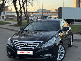 2011 Hyundai Sonata VI (YF), чёрный, 1100000 рублей, вид 1