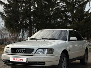 1996 Audi A6 I (C4), белый, 520000 рублей, вид 1