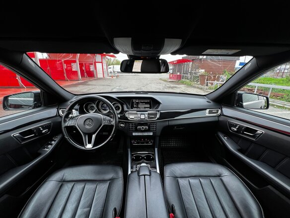 2014 Mercedes-Benz E-Класс 300 IV (W212, S212, C207) Рестайлинг, чёрный, 2350000 рублей - вид 4