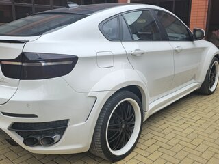 2010 BMW X6 35i 6-speed I (E71), белый, 1850000 рублей, вид 5