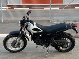Yamaha TW225