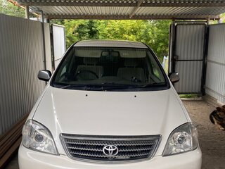 2001 Toyota Nadia, белый, 530000 рублей, вид 1