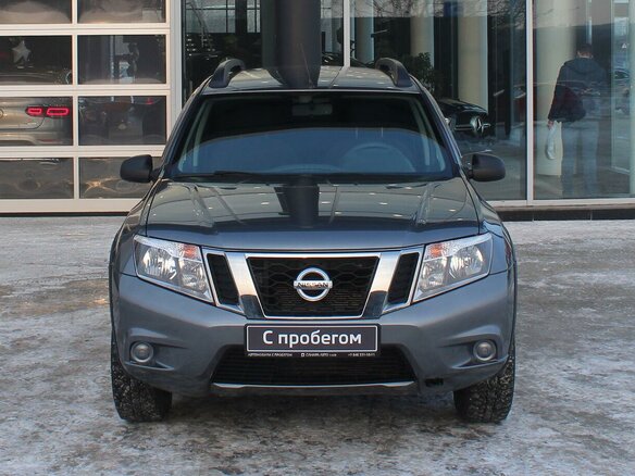 2017 Nissan Terrano III (D10), серый - вид 1