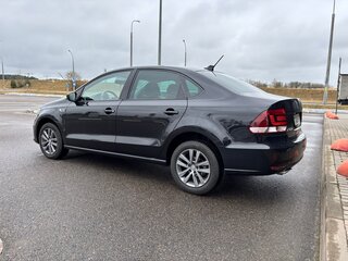 2019 Volkswagen Polo V Рестайлинг, чёрный, 1169000 рублей, вид 5