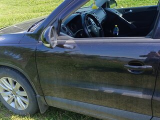 2008 Volkswagen Tiguan I, чёрный, 750000 рублей, вид 4
