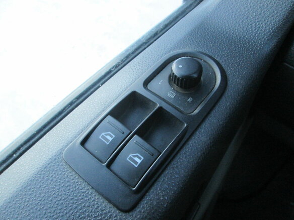 2009 Volkswagen Transporter T5, белый - вид 10