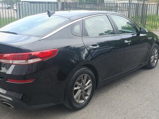 2019 Kia Optima IV Рестайлинг, чёрный, 2130000 рублей, вид 4