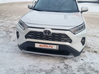 2021 Toyota RAV4 V (XA50), белый, 3500000 рублей, вид 1