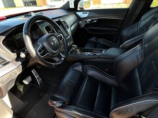 2017 Volvo XC90 II, красный, 3999999 рублей, вид 5