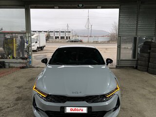 2021 Kia K5 III, серебристый, 2200000 рублей, вид 1