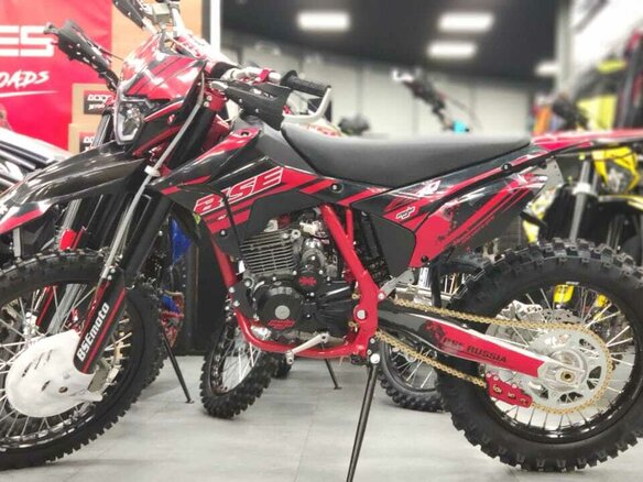 2024 BSE Z10, красный, 304990 рублей - вид 8