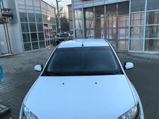 2014 Renault Logan II, белый, 650000 рублей, вид 1
