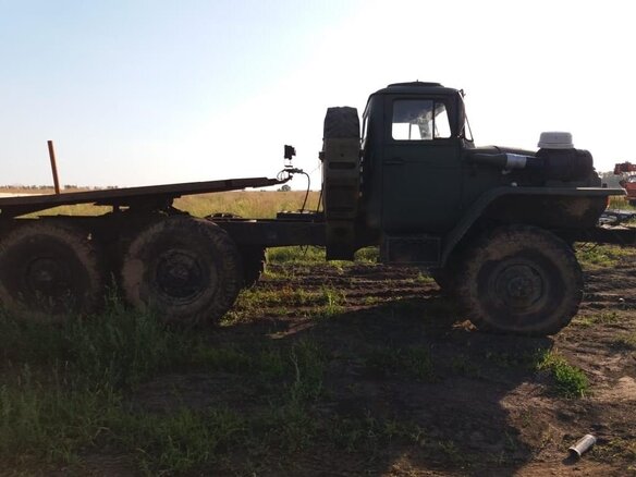 1969 Урал 375, зелёный - вид 2